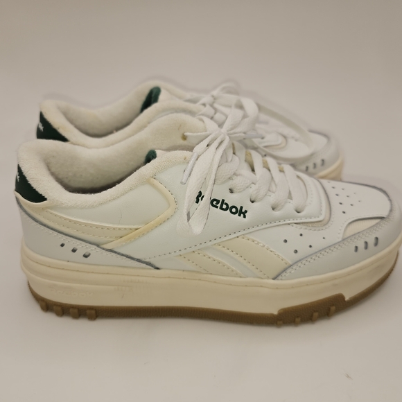 Reebok, Women's Size 6, White and Green Sneakers - Picture 3 of 9